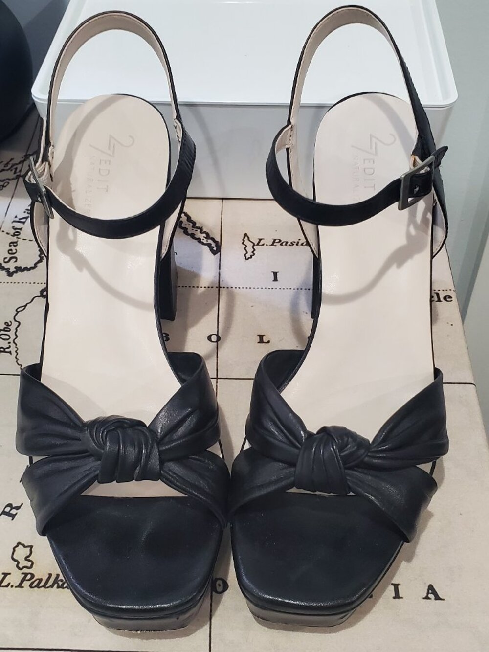 27 Edit Naturalizer Black Platform Heeled Sandal